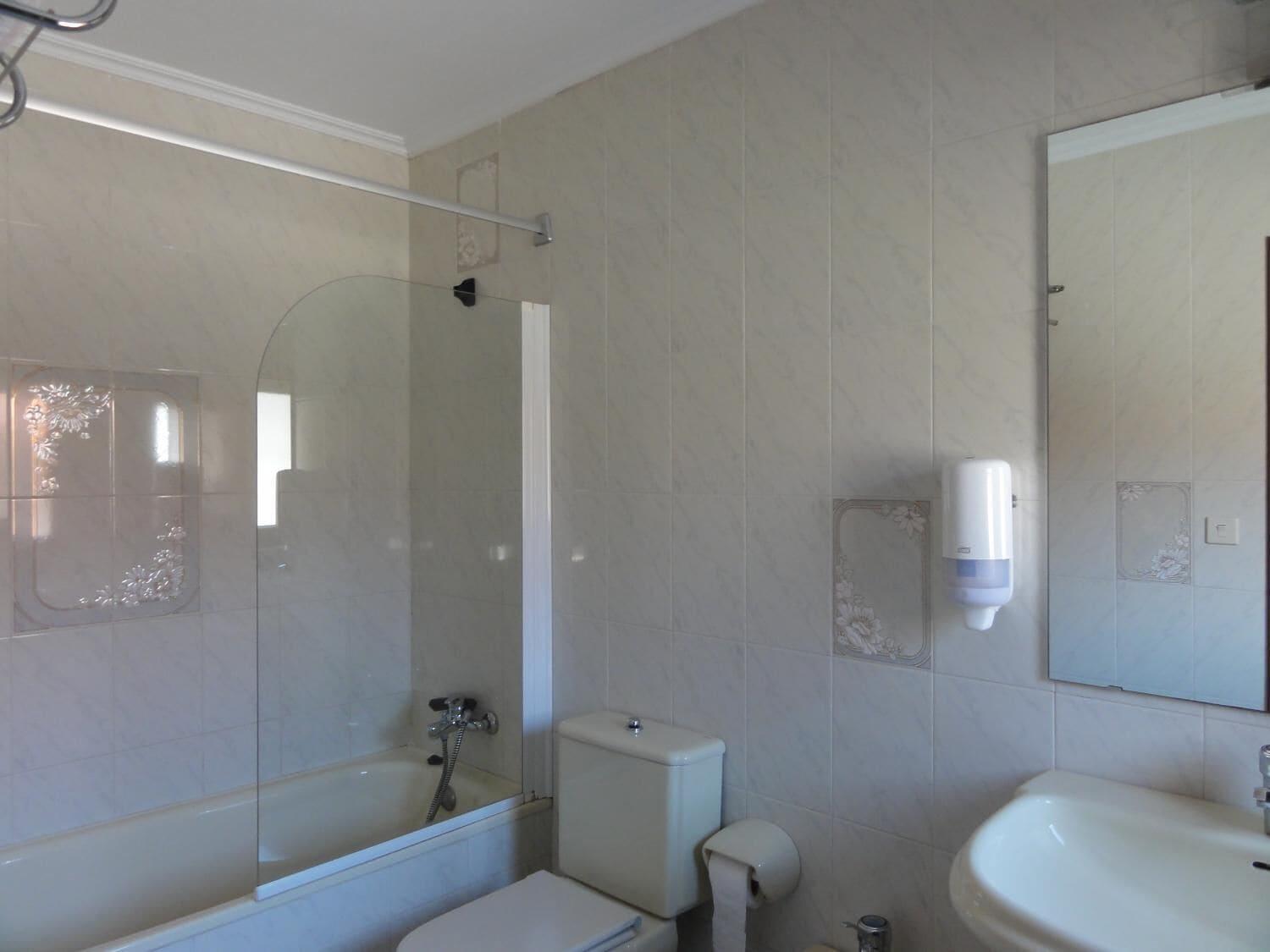 Equipamiento de Habitación Pensión San Jorge