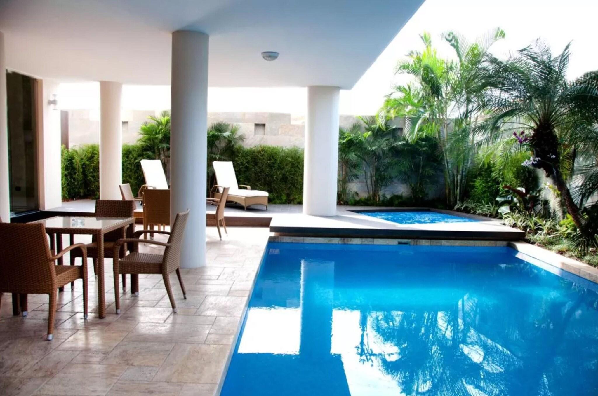 Vista Piscina Hotel Marcelius