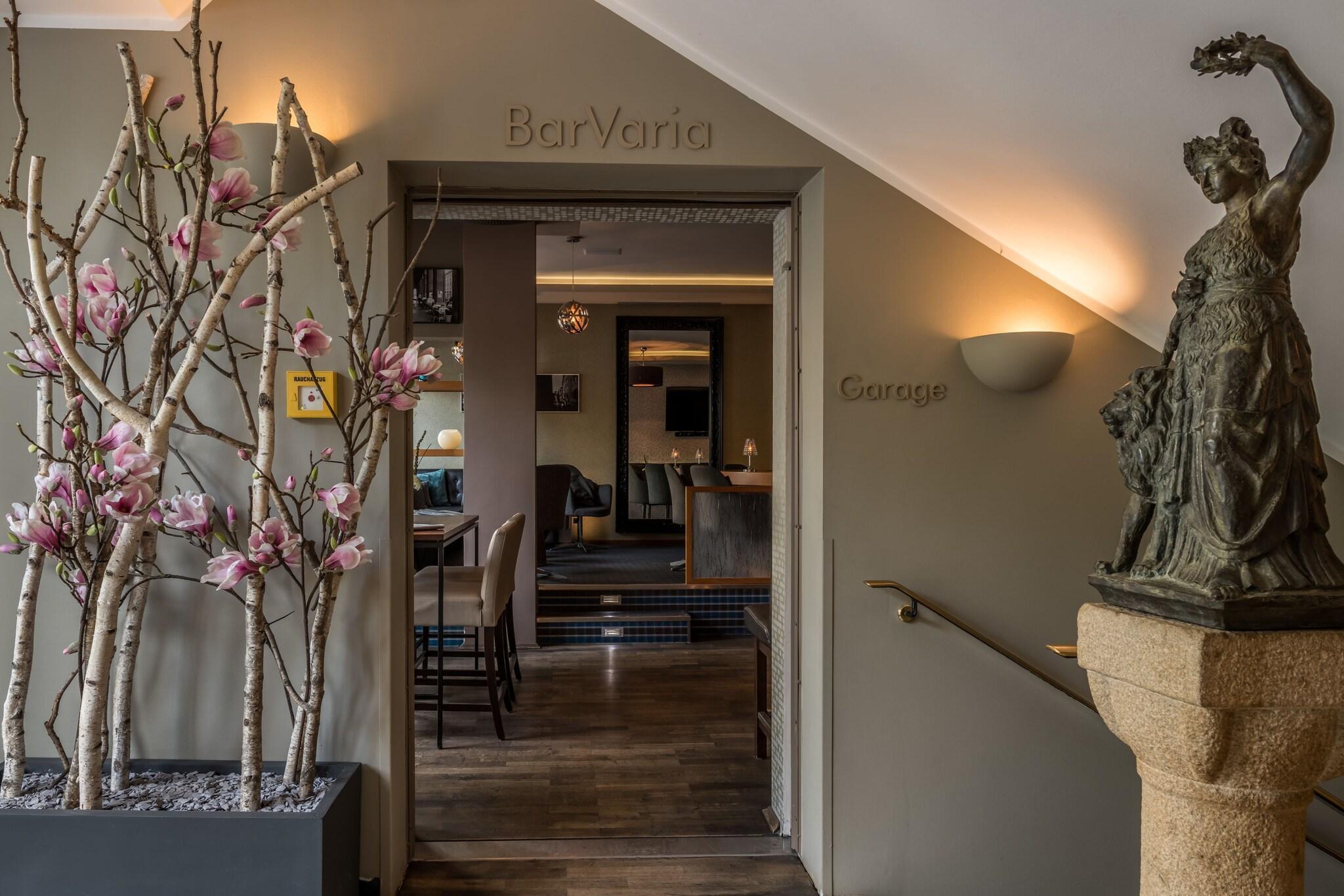 Bar/Salón Bavaria Boutique Hotel