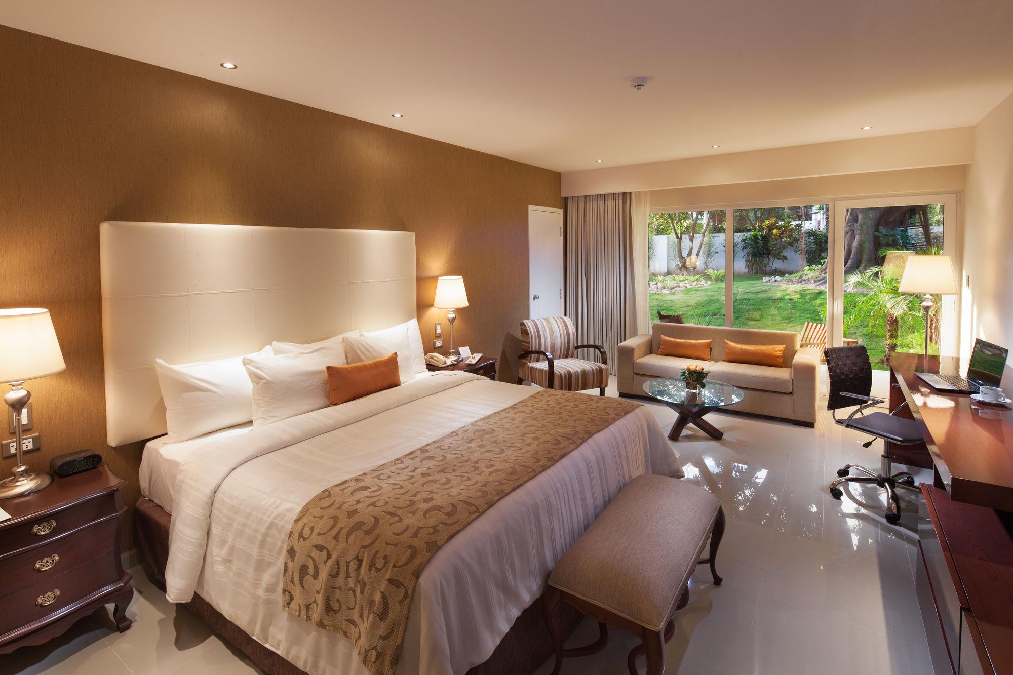 Habitación Los Tajibos, Santa Cruz de la Sierra, a Tribute Portfolio Hotel