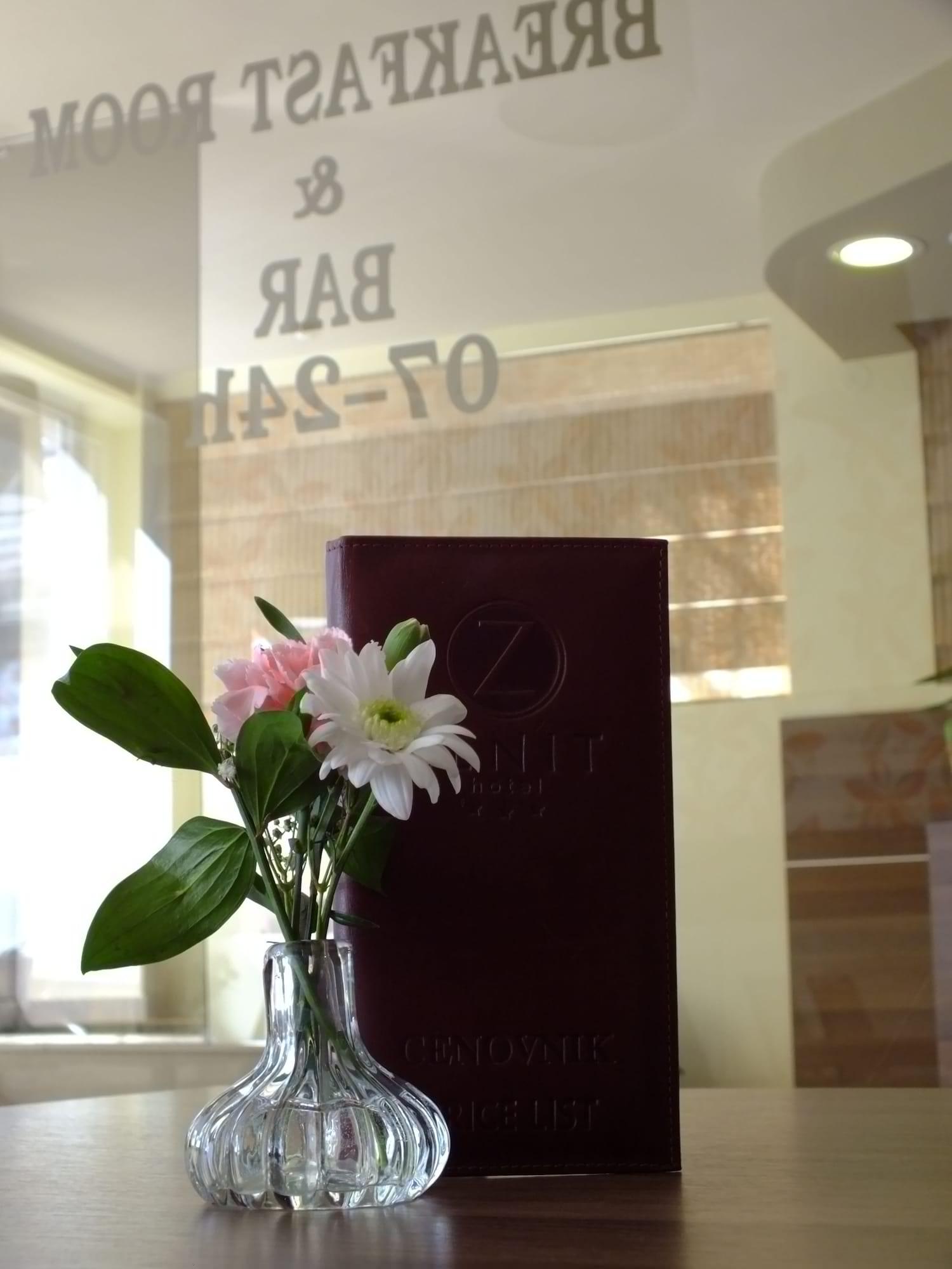 Vista Lobby Zenit Hotel