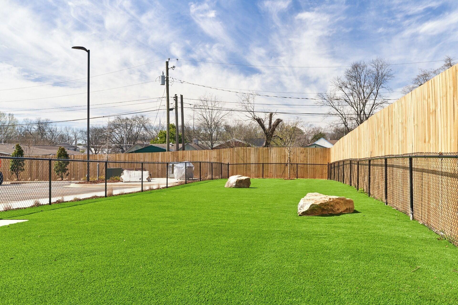 Vista Exterior Landing Apartments Huntsville