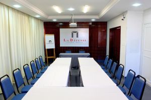 Alojamiento - La Defense Apart Hotel