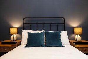 Alquiler Vacacional - JOIVY Stylish Castle View Apartment