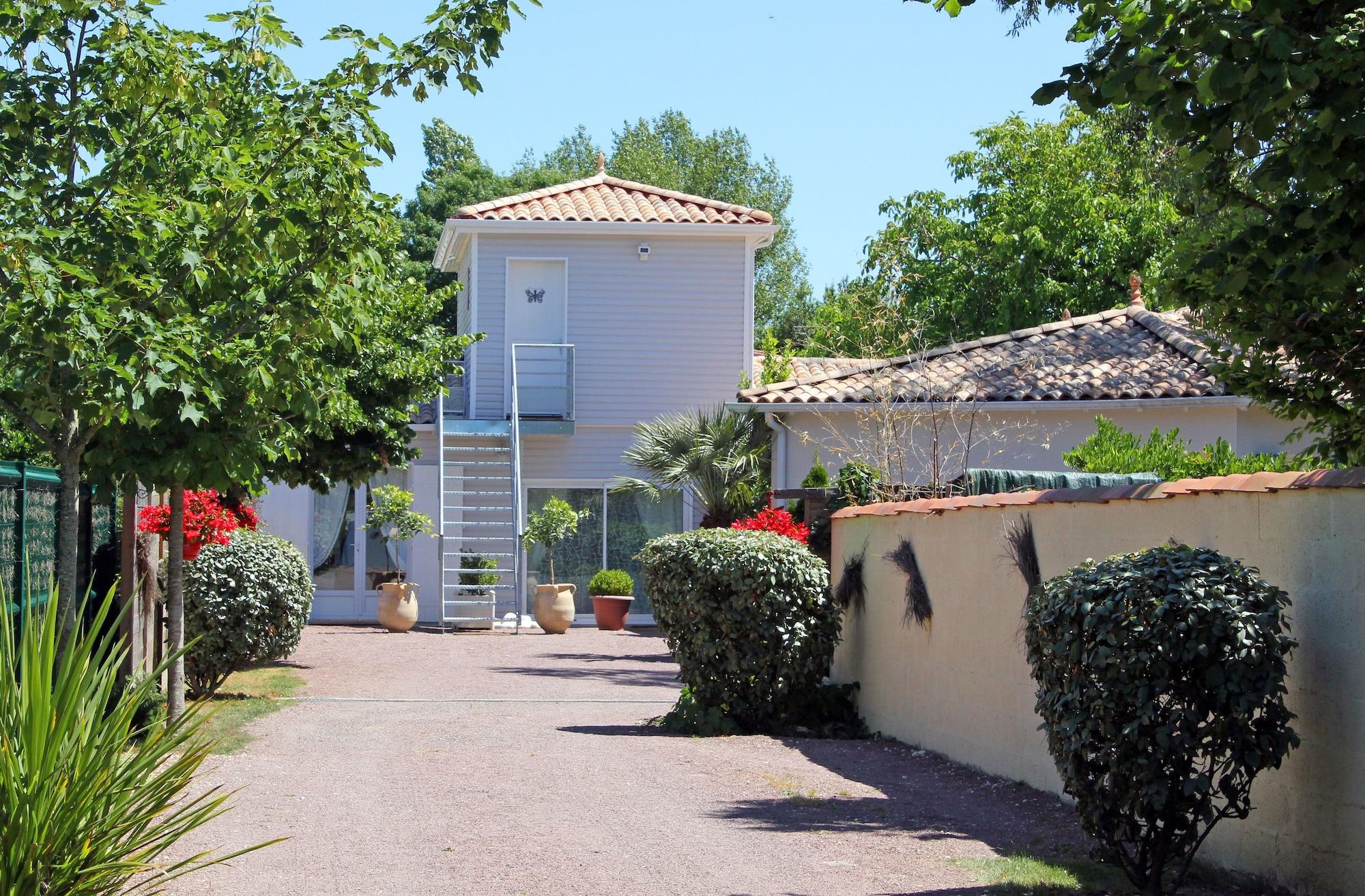 Vista Exterior Chambre d'hôtes Le Clos des Romarins