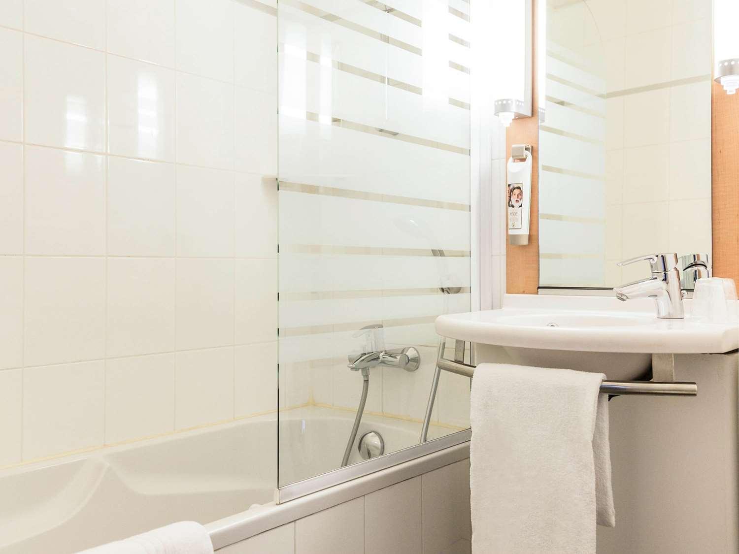 Hotel Ibis Paris Grands Boulevards Opera 9th