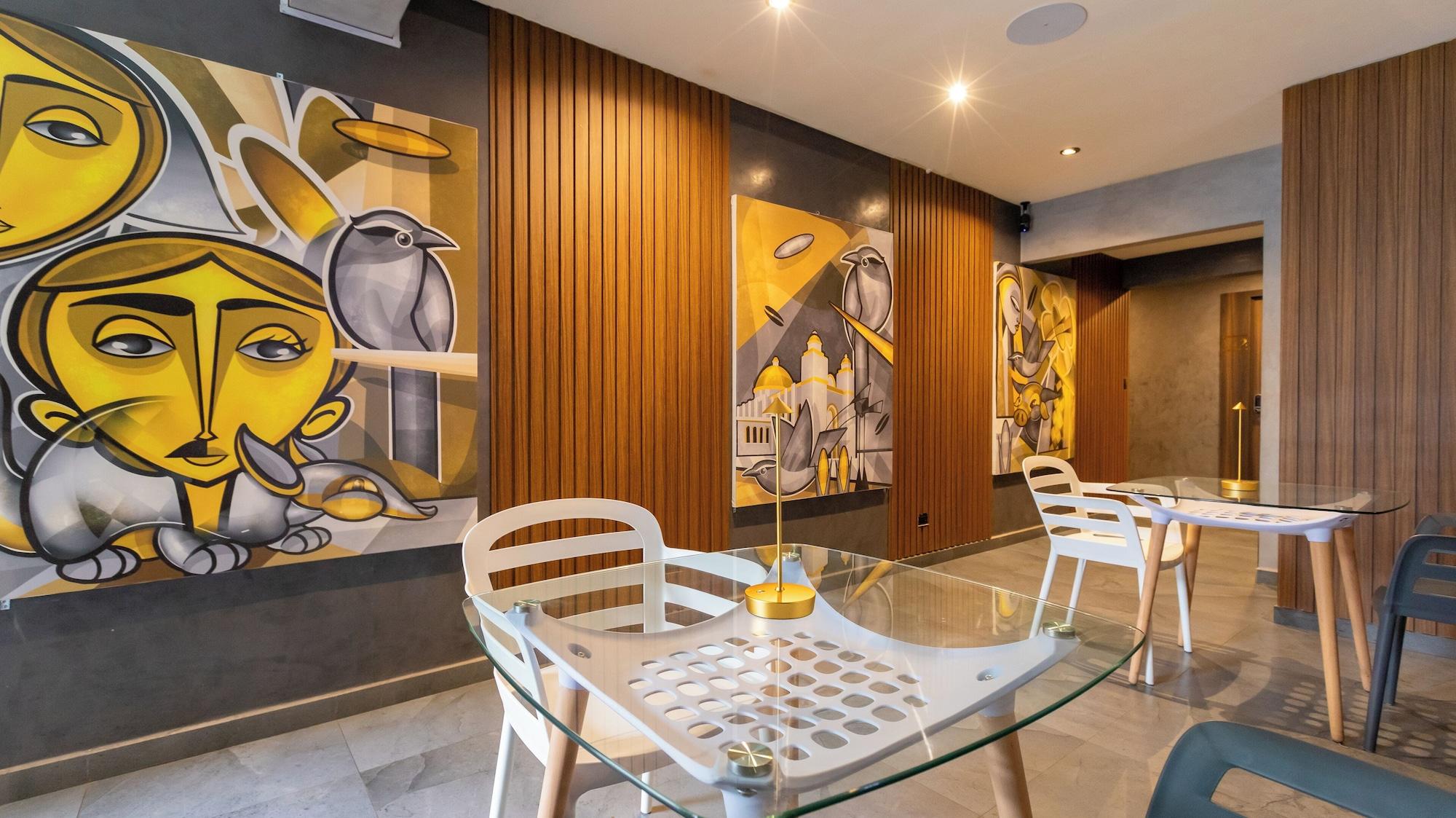 Bar/Salón Hotel Ramada Inn