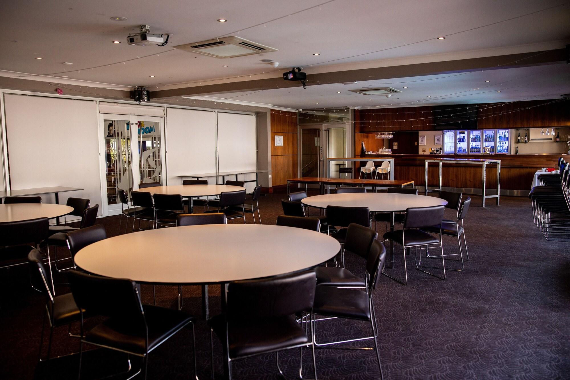 Sala de Reuniones Hotel Settlers