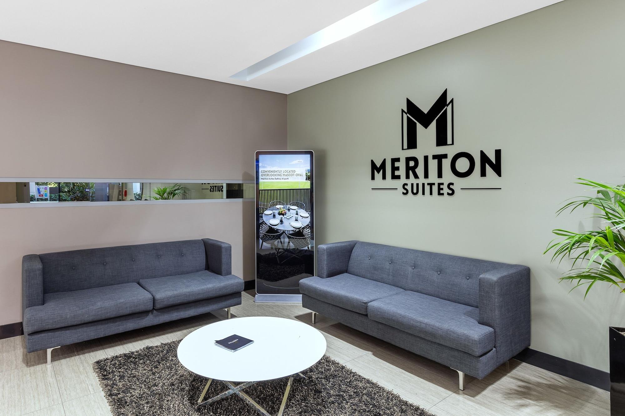 Vista Lobby Meriton Suites Zetland