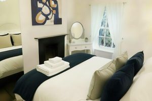 Alquiler Vacacional - Quaint 2 Bedroom Cottage in Royal Wootton Bassett