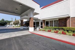 Alojamiento - Motel 6 Irvine - Orange County Airport