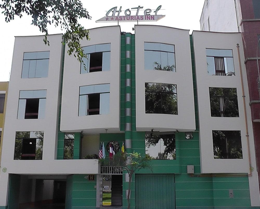 Vista Exterior Asturias Inn