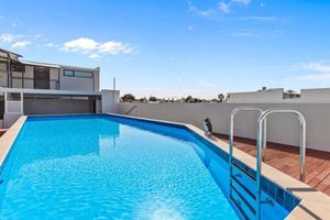 Alquiler Vacacional - A Slice of Paradise - Sit on the deck, enjoy the sun, 5 min walk to the beach!