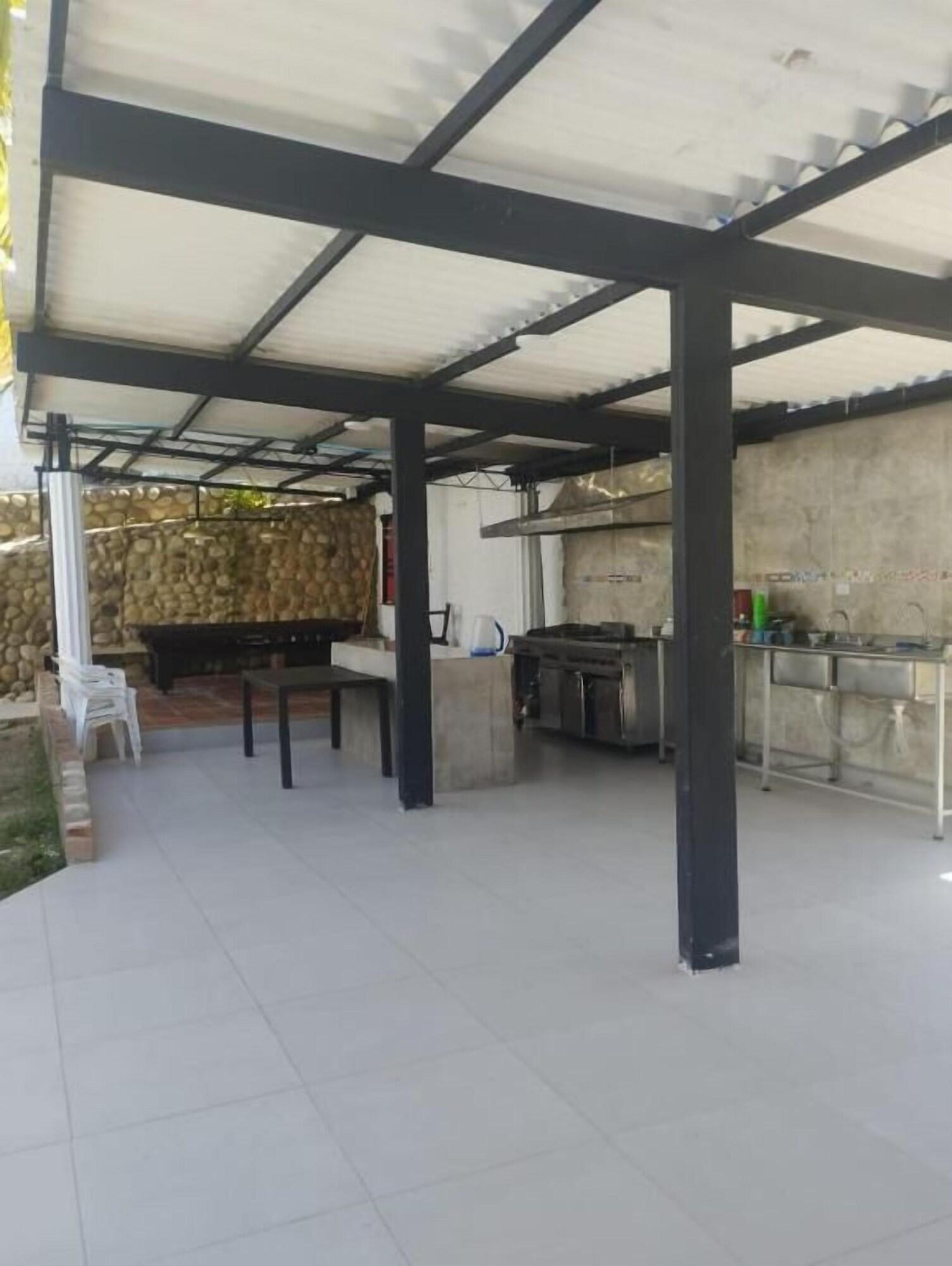 Comodidades del Alojamiento hotel shekinah melgar