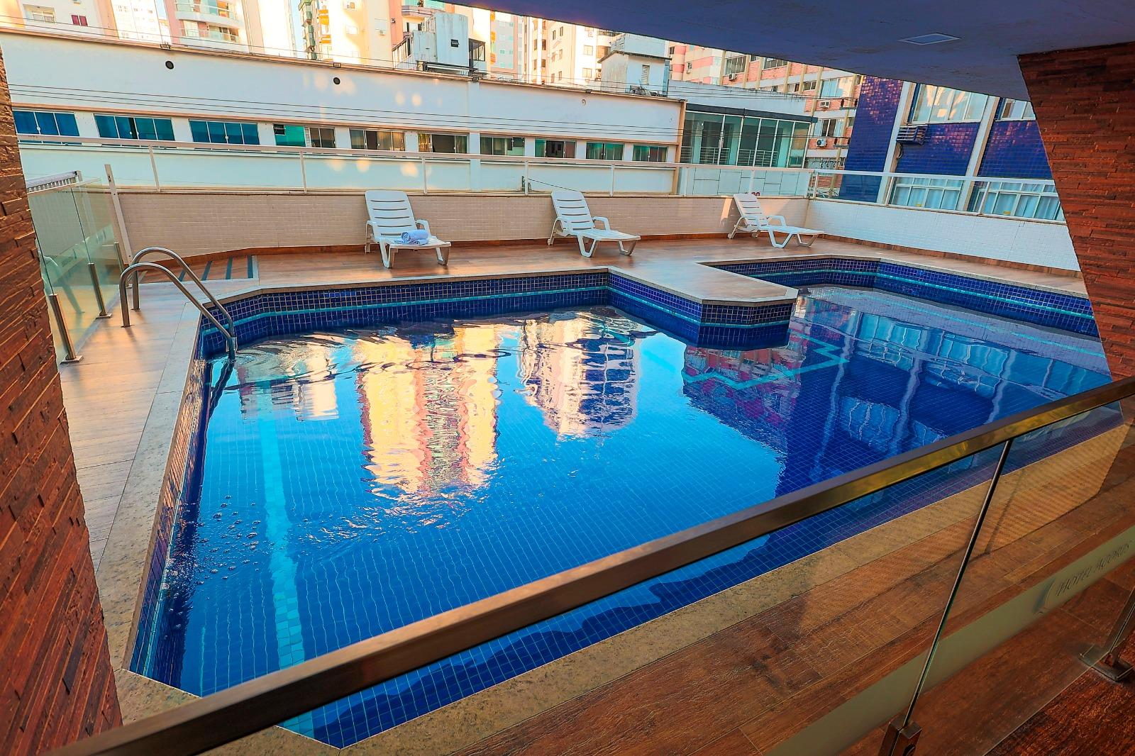 Vista Piscina Hotel dos Açores