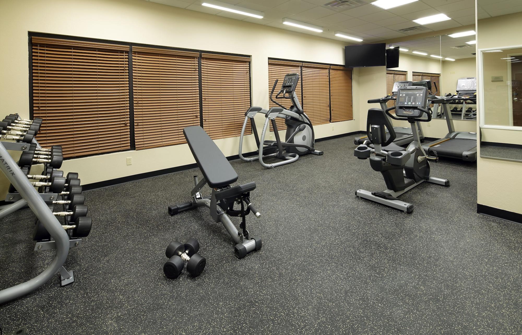 Gimnasio Hawthorn Suites by Wyndham Wheeling at the Highlands