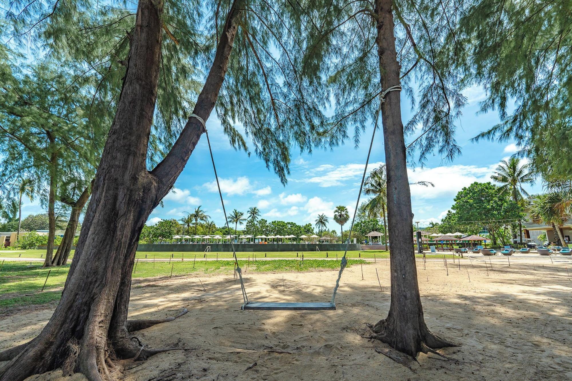 Playa Splash Beach Resort, Mai Khao, Phuket