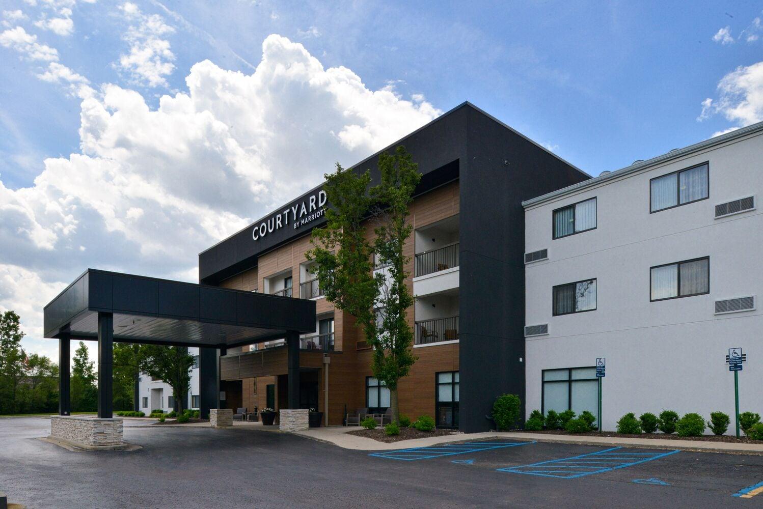 Vista Exterior Courtyard by Marriott Detroit Utica