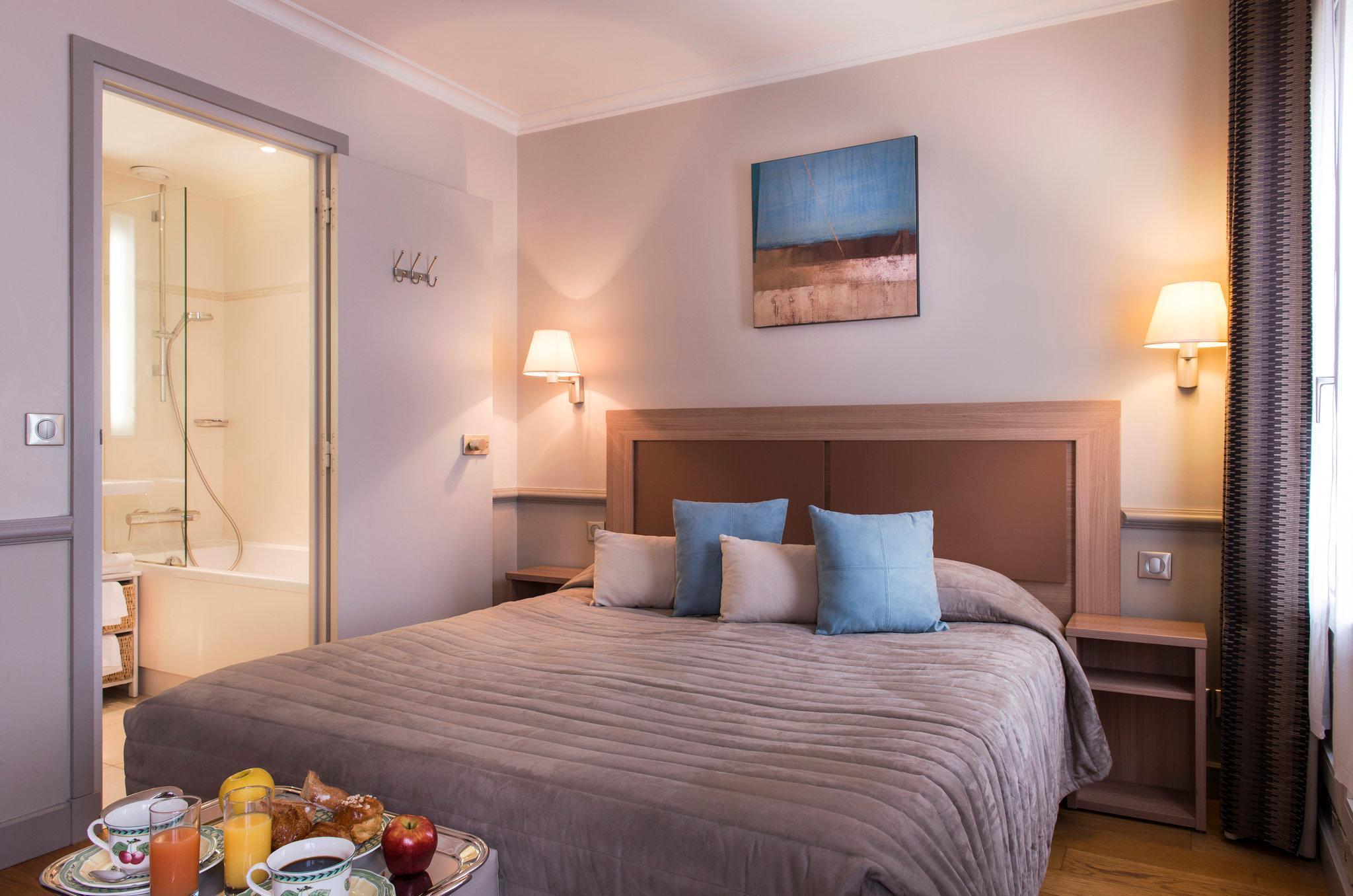 Vista Exterior Hotel Apollinaire