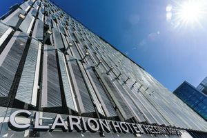Alojamiento - Clarion Hotel Helsinki Airport