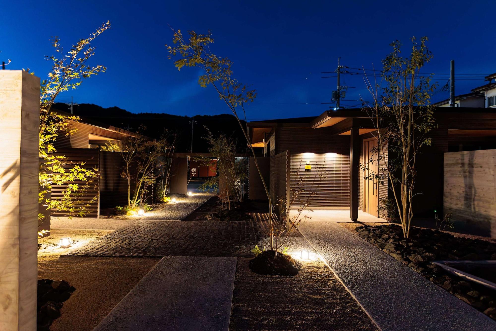 Vista Exterior Kaigyokutei-Megumi-
