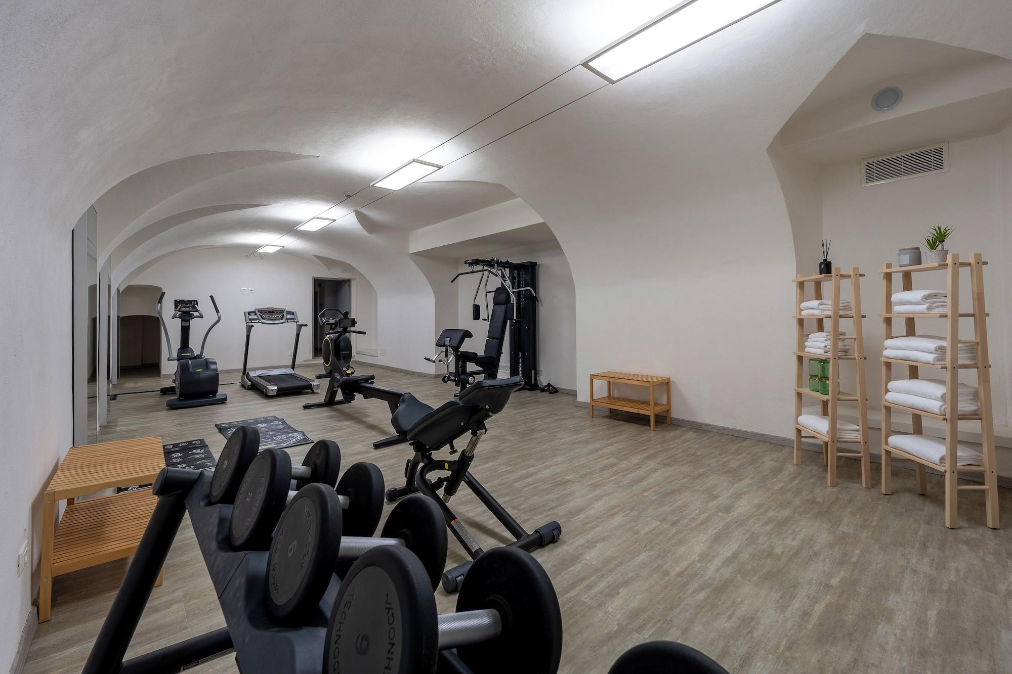 Gimnasio Corte Novella