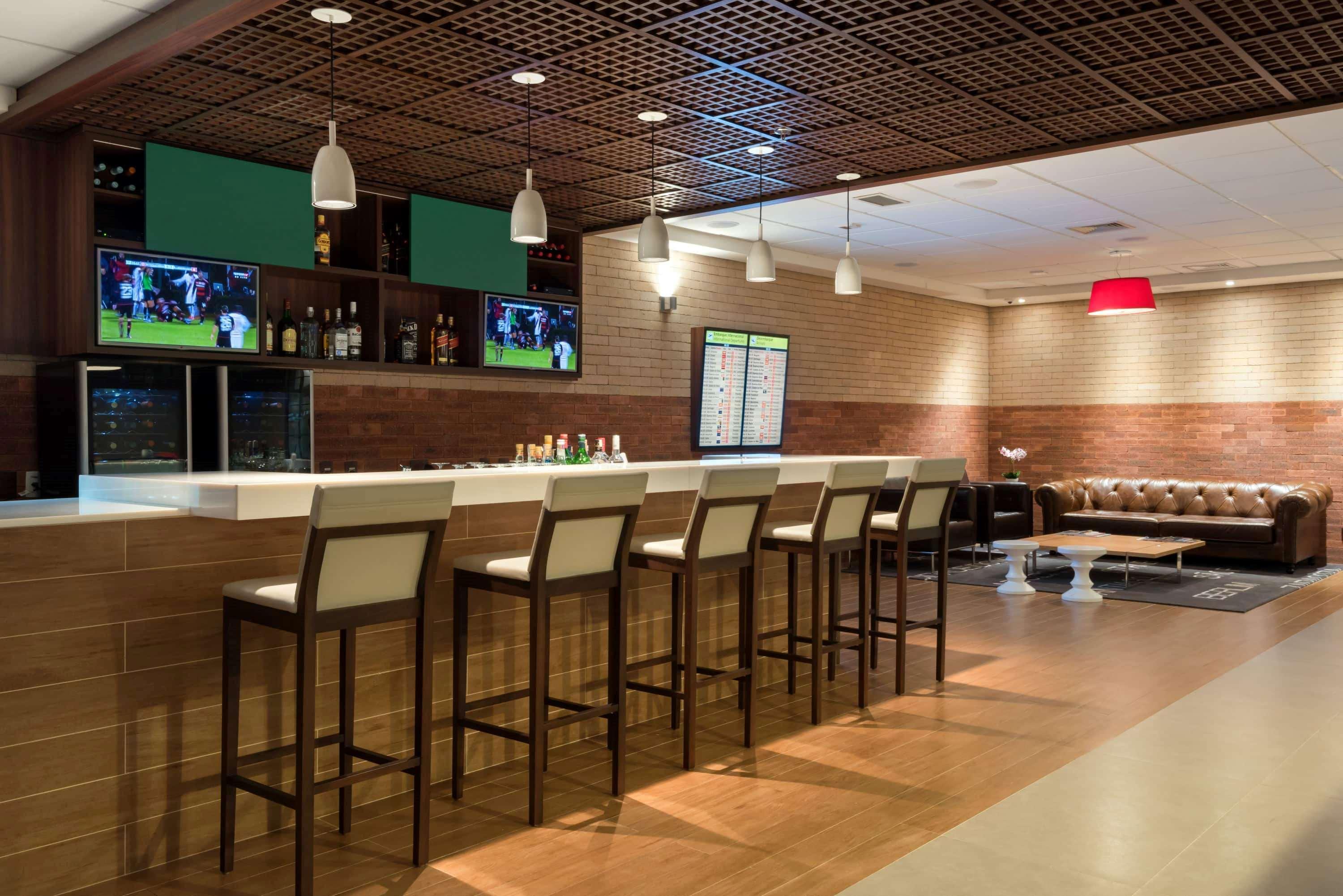 Bar/Salón TRYP by Wyndham São Paulo Guarulhos Airport (Transit Hotel)