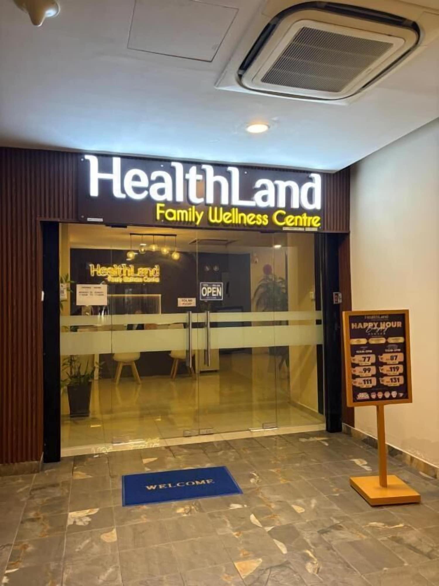 Spa QQ Hotel Rooms Damansara Perdana