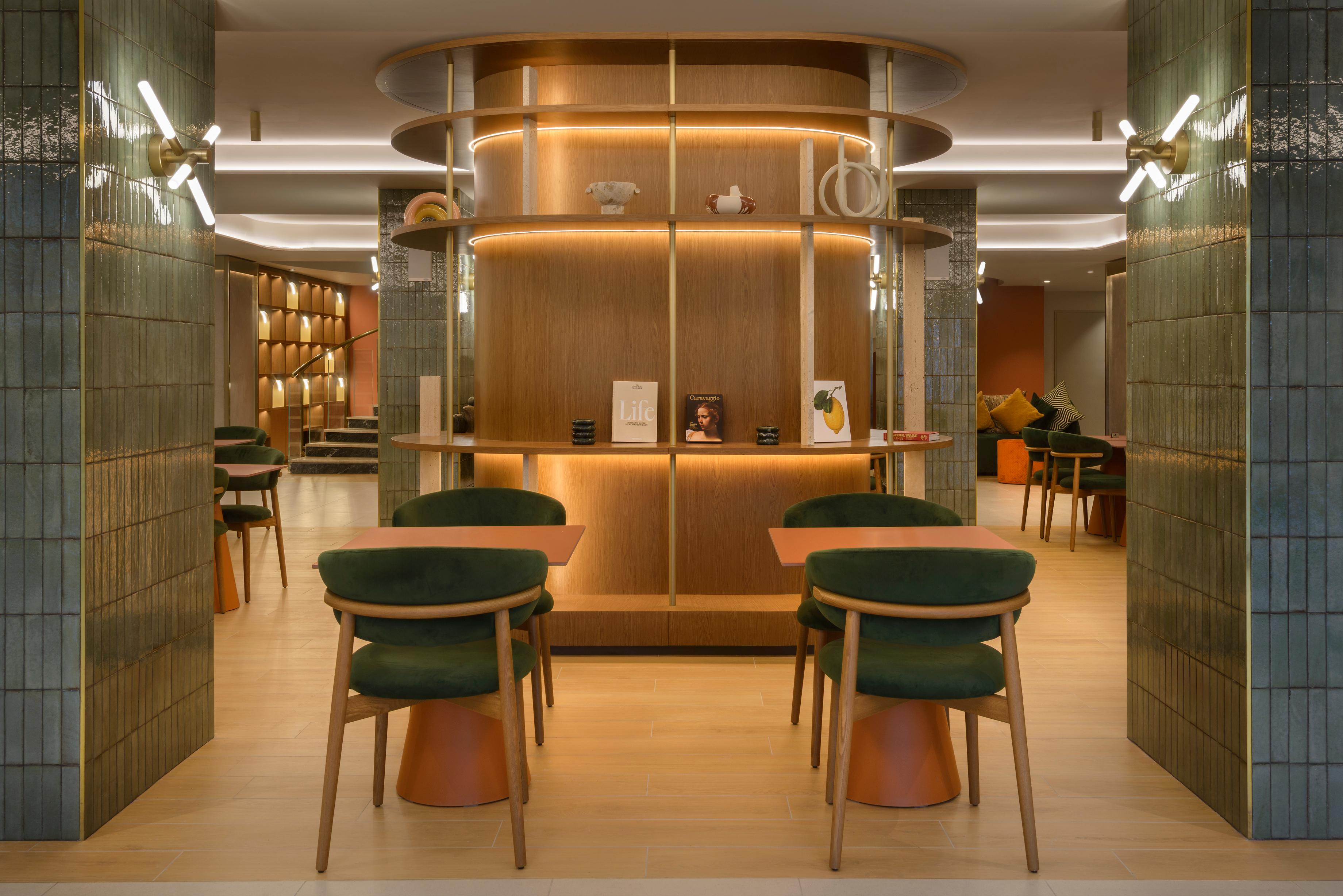 Bar/Salón Barceló Roma