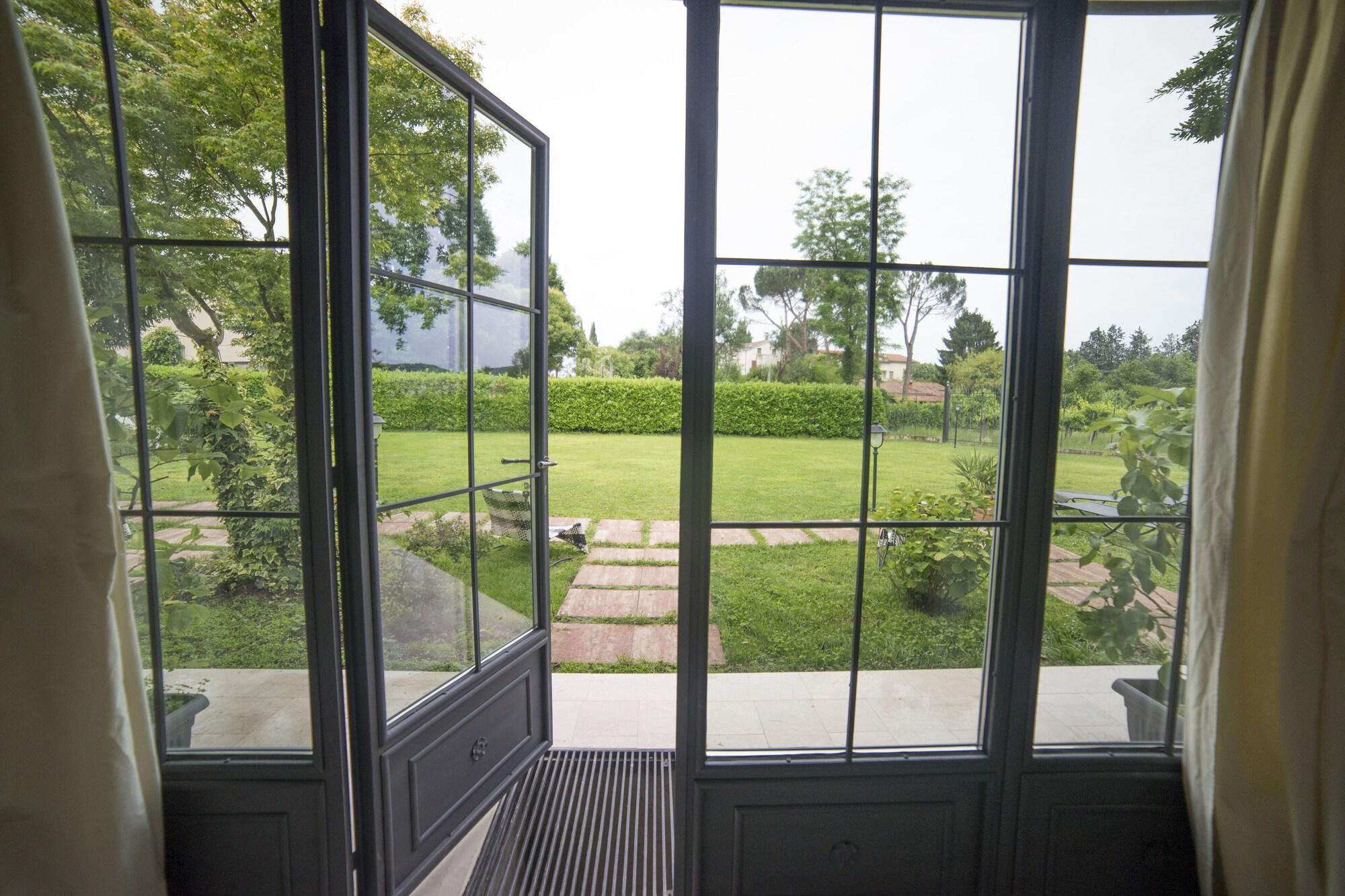 Vista Lobby Villa Franca in Franciacorta