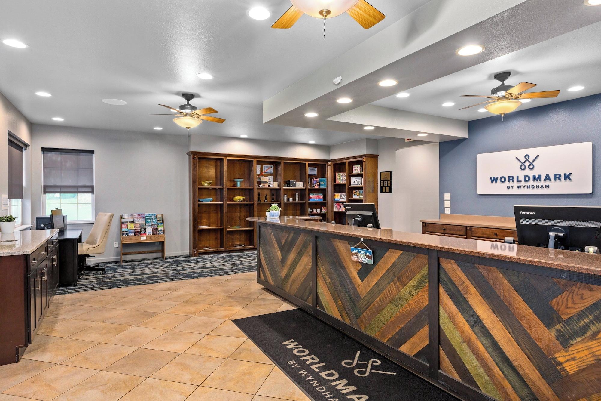 Vista Lobby WorldMark Lake of the Ozarks