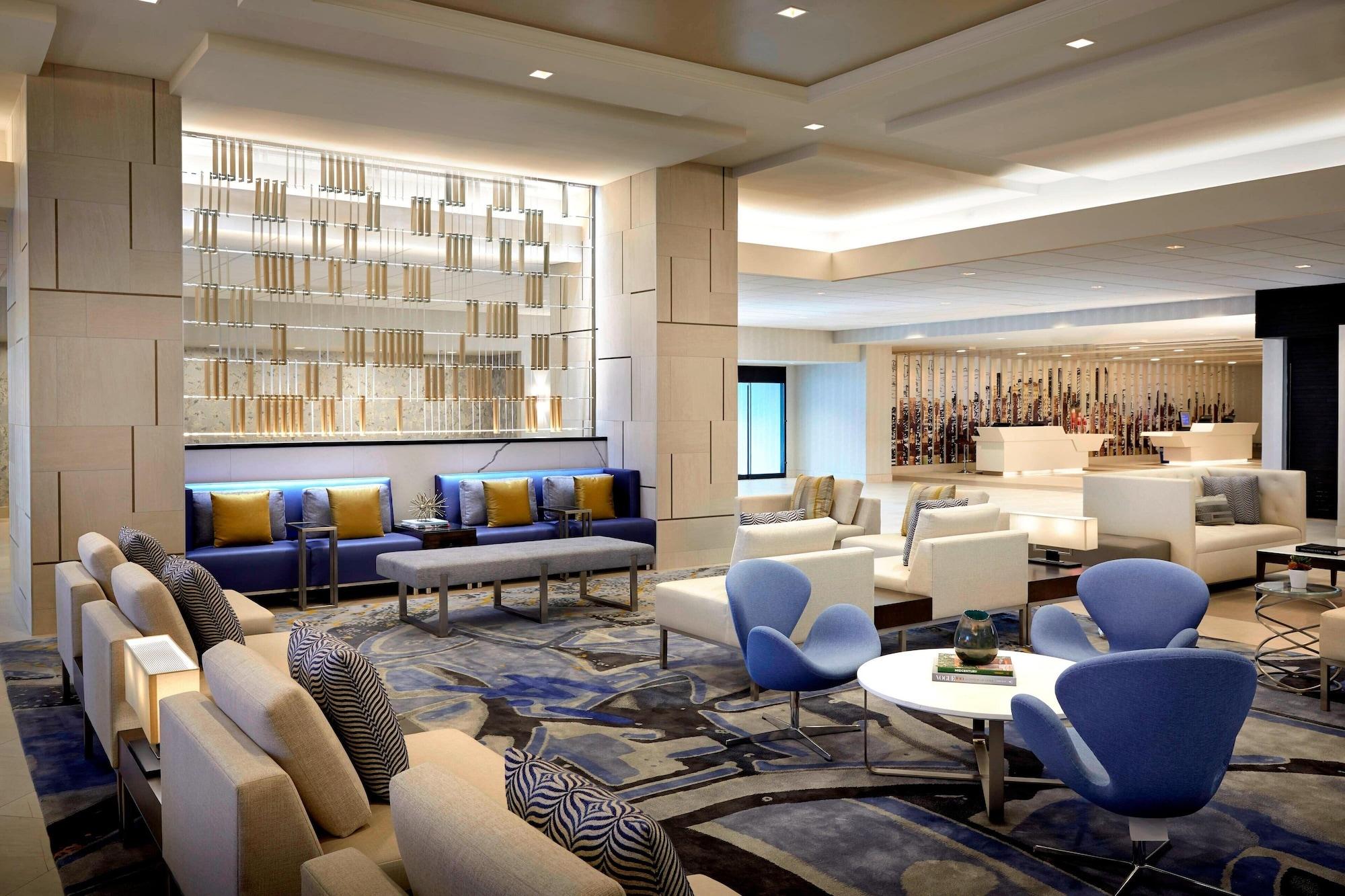 Vista Lobby Los Angeles Airport Marriott