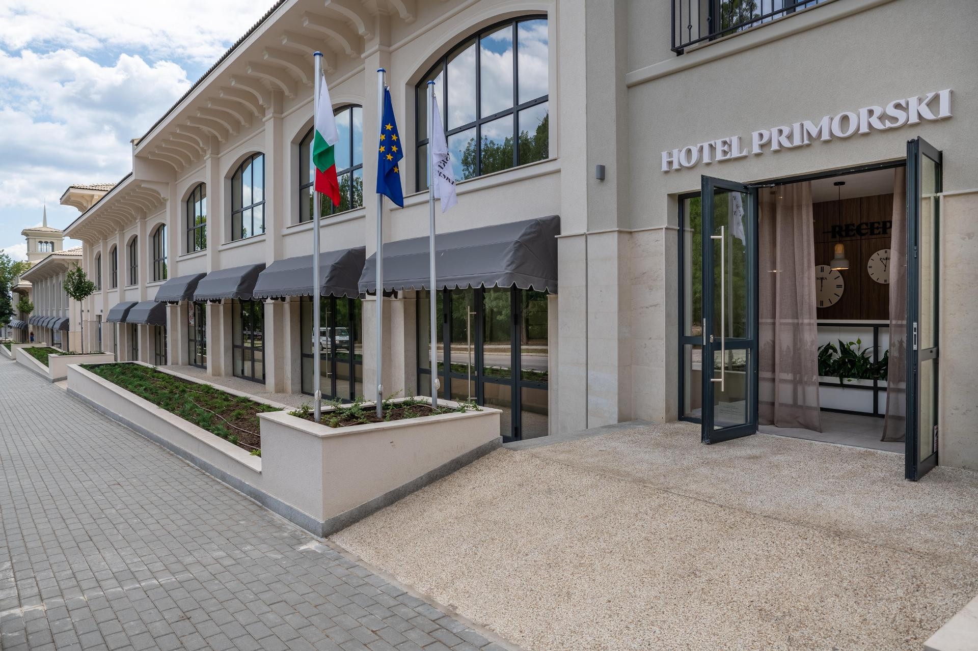 Vista Lobby Primorski Hotel