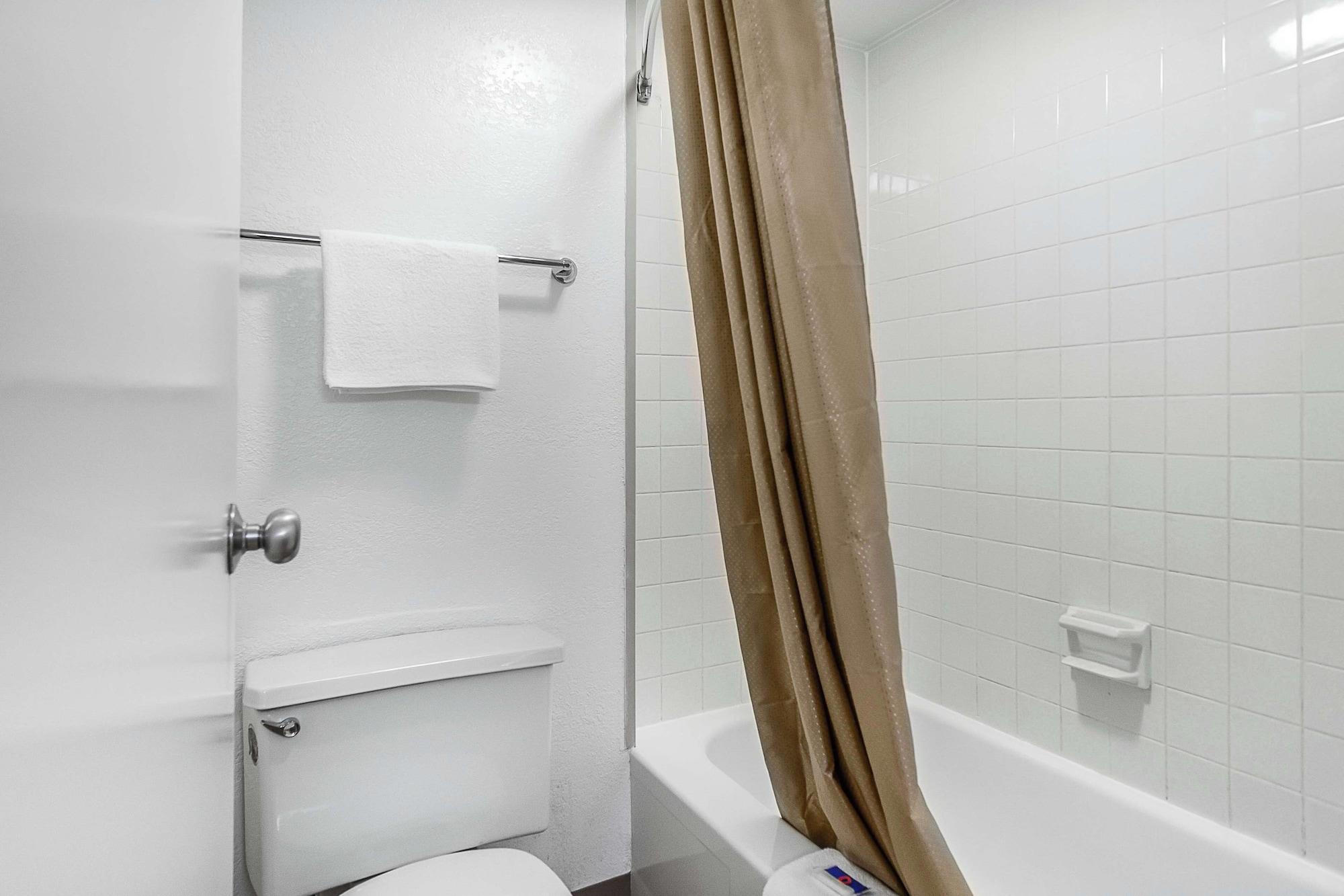 Habitación Motel 6 Framingham, MA - Boston West