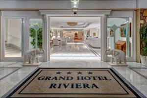Alojamiento - Grand Hotel Riviera
