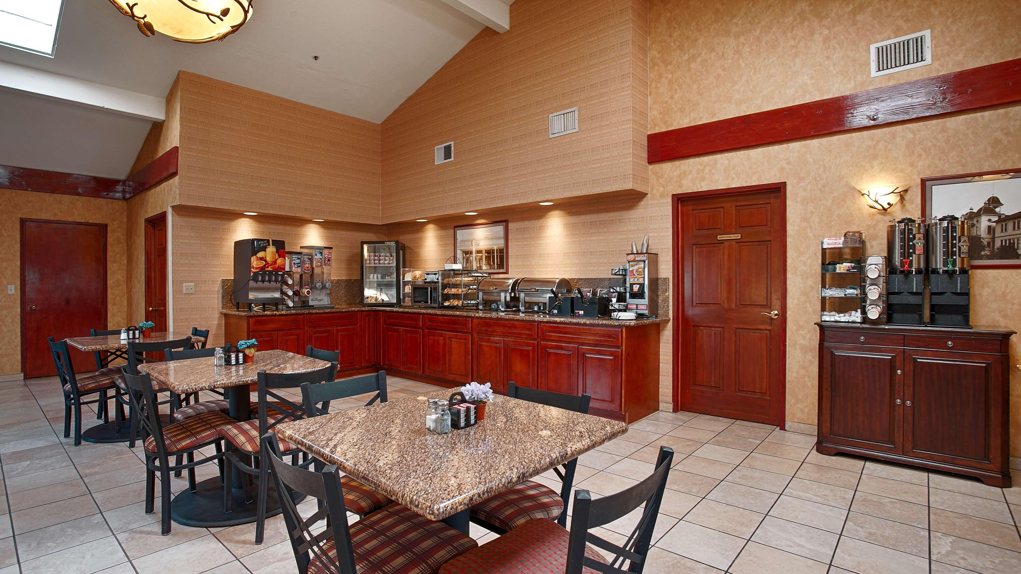 Restaurant Best Western Plus Forest Park Inn