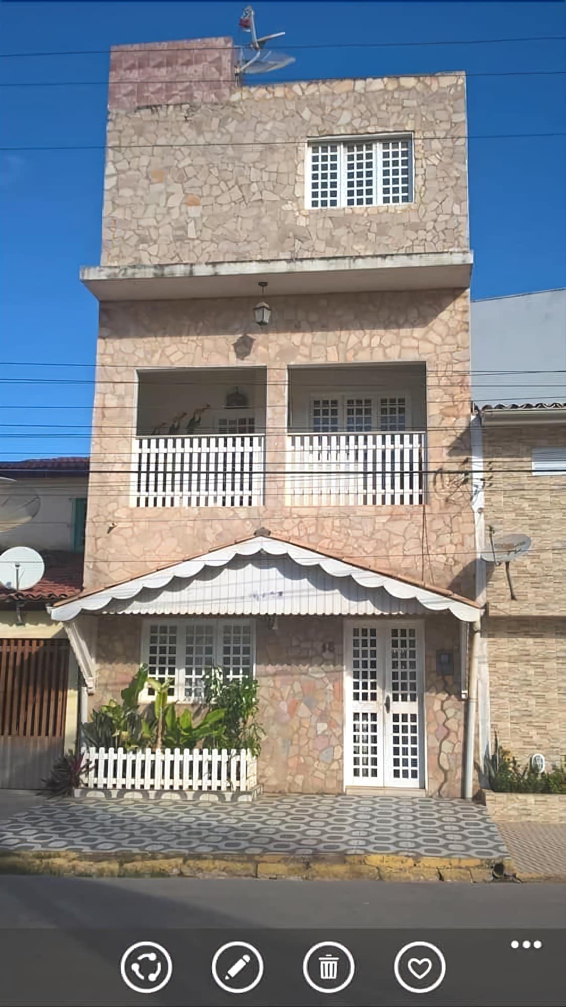 Vista Exterior Casa da Boneca