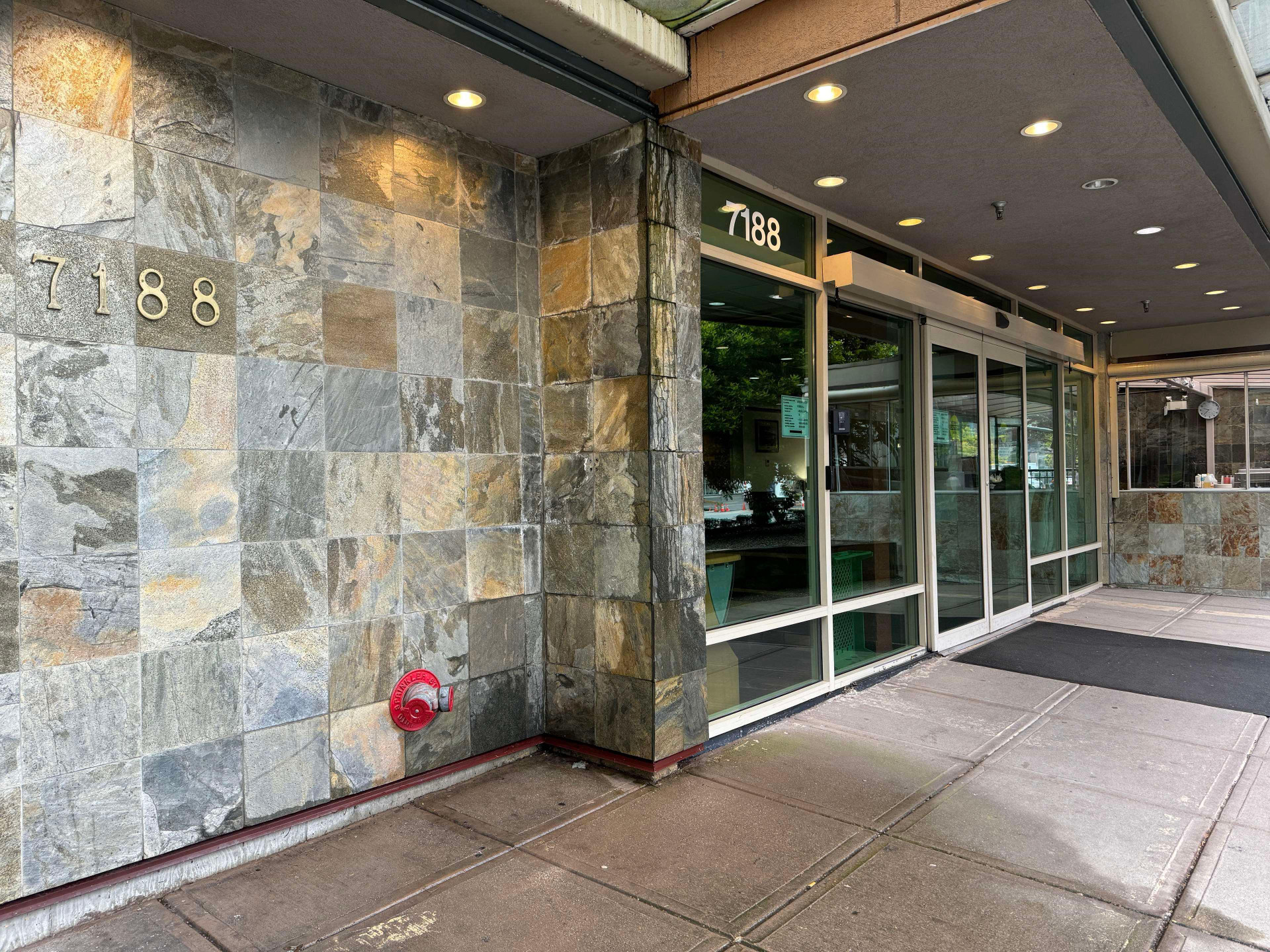 Vista Exterior SureStay by Best Western Richmond VancouverAirport