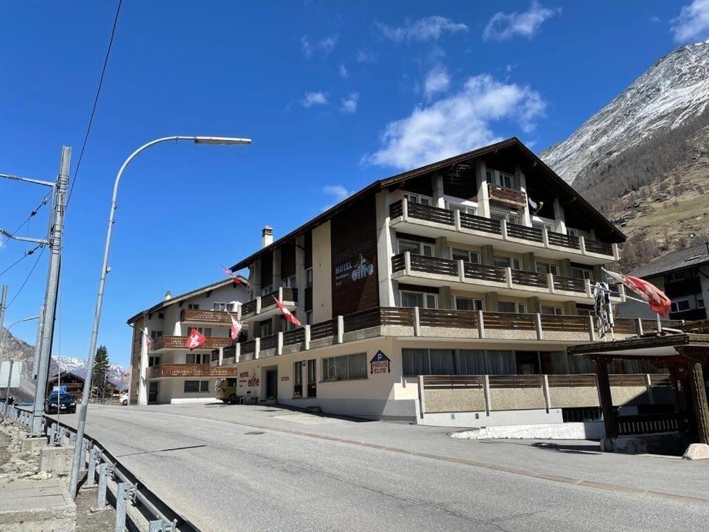 Vista Exterior Hotel Mountime