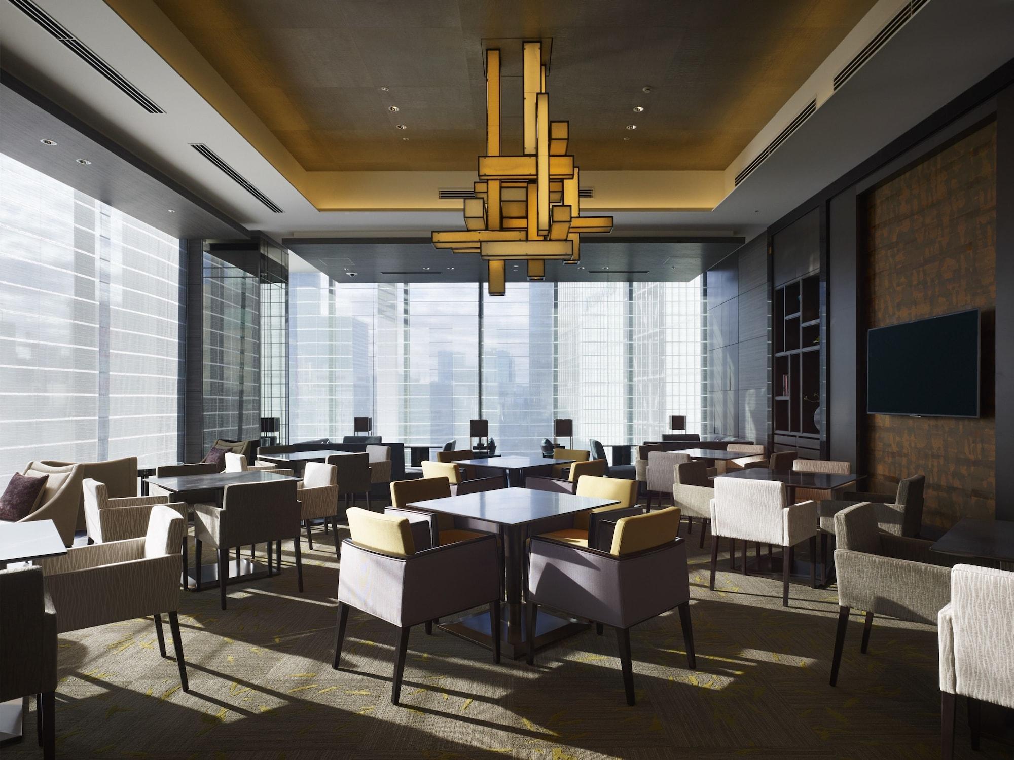 Bar/Salón Oakwood Premier Tokyo