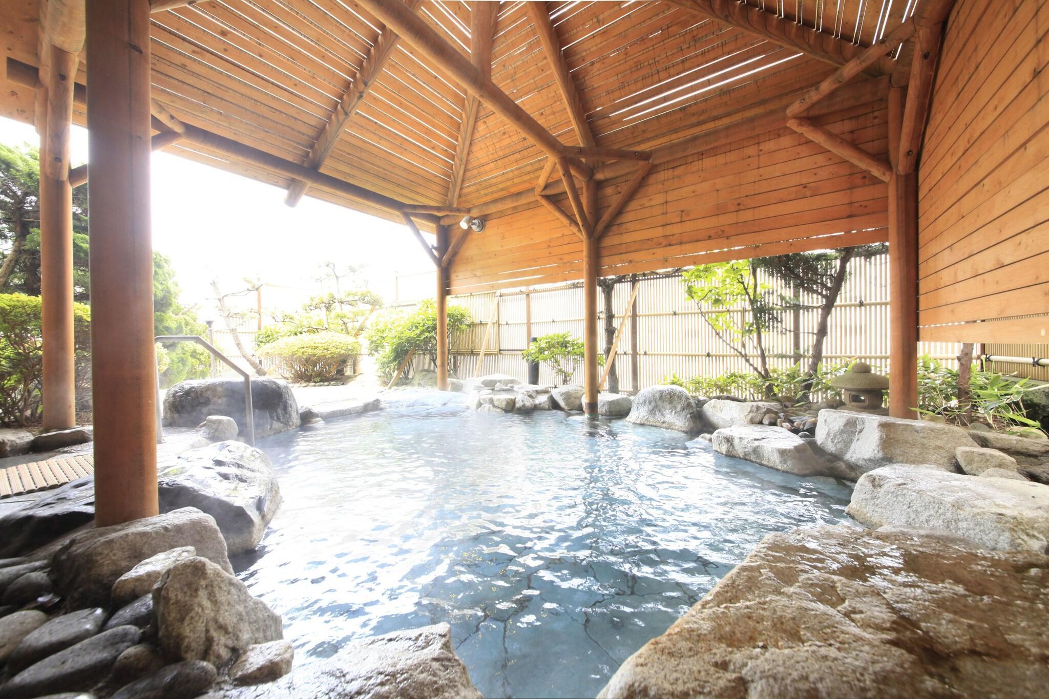 Instalaciones Recreativas Heiseikan Shiosaitei