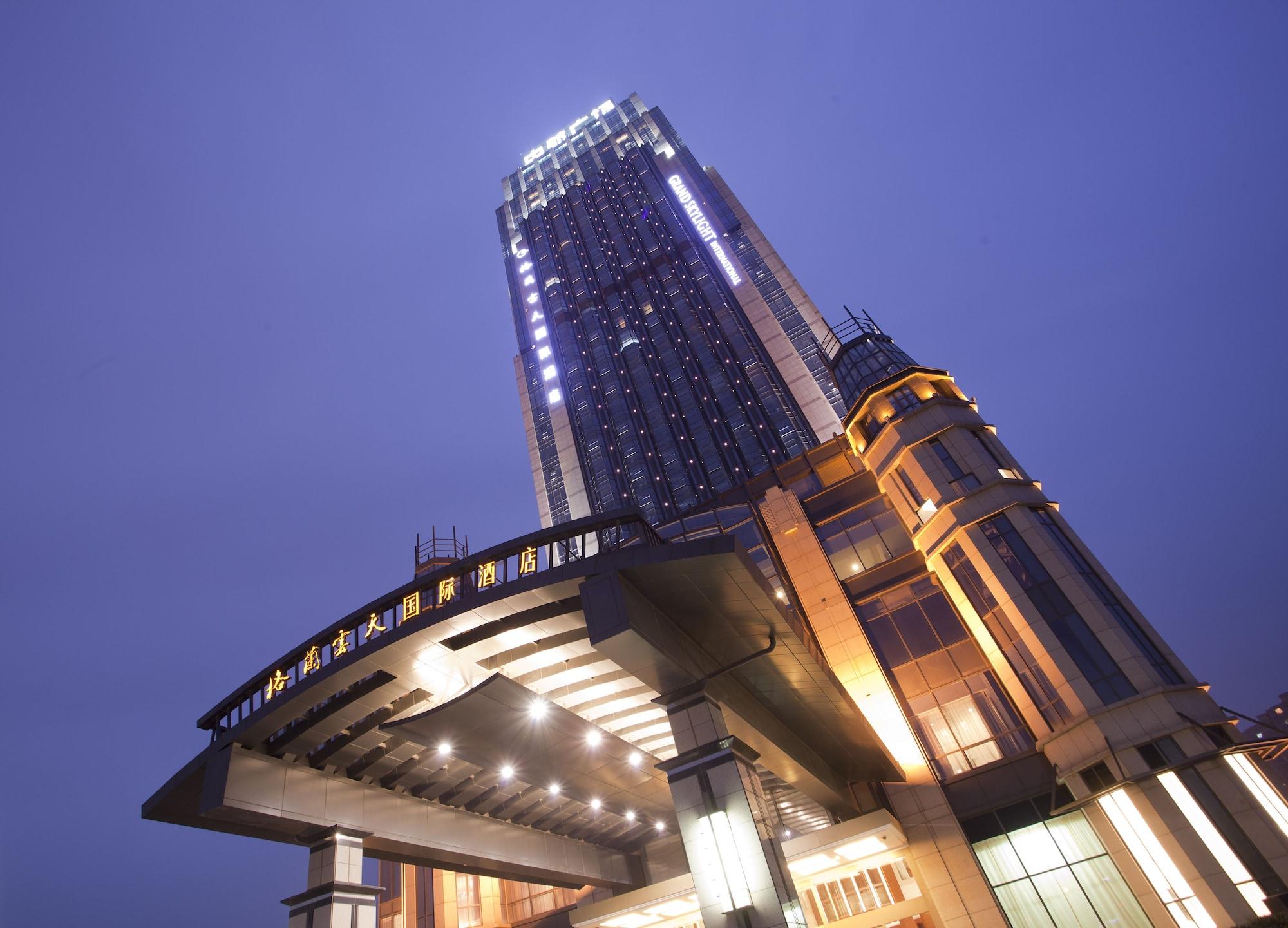 Vista Exterior Grand Skylight International Hotel Nanchang