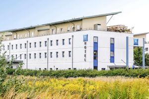 Alojamiento - B&B HOTEL Schwerin-Süd