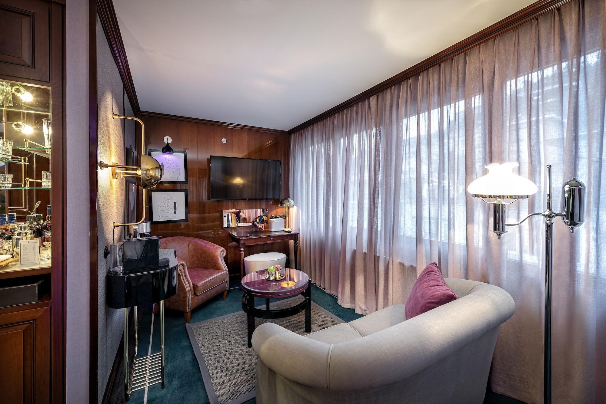 Equipamiento de Habitación Bebek Hotel By The Stay