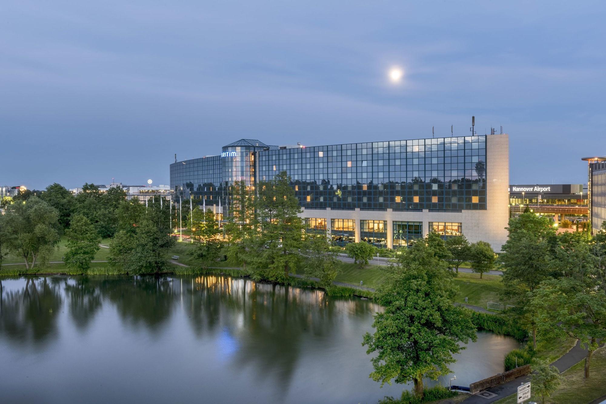 Vista Exterior Maritim Airport Hotel Hannover