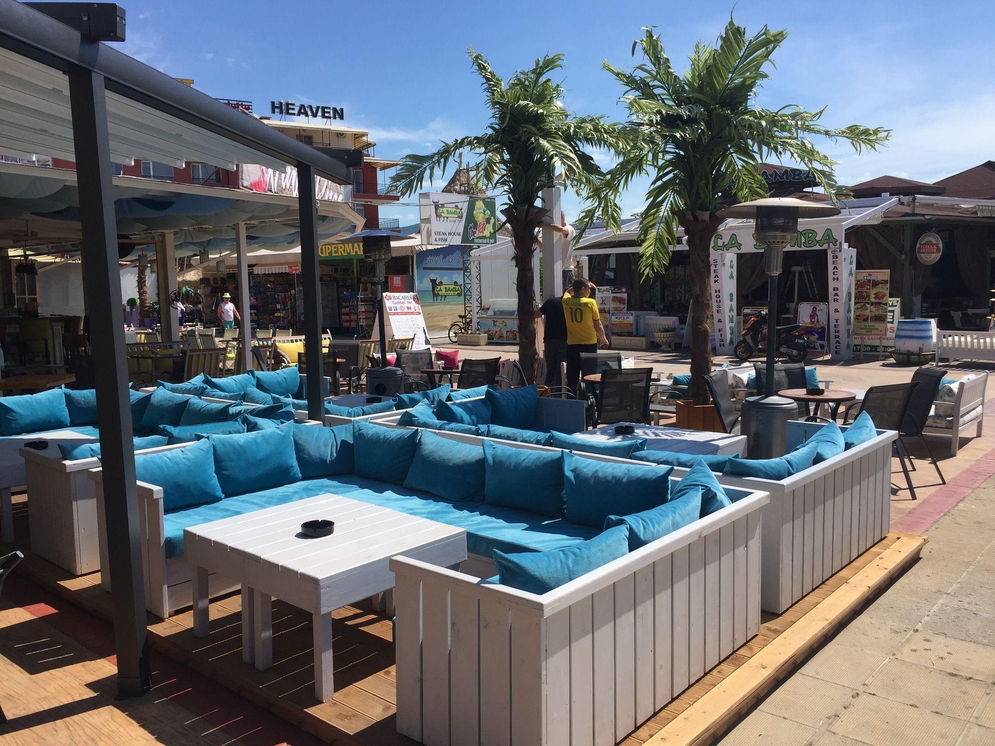 Bar/Salón Hotel Largo