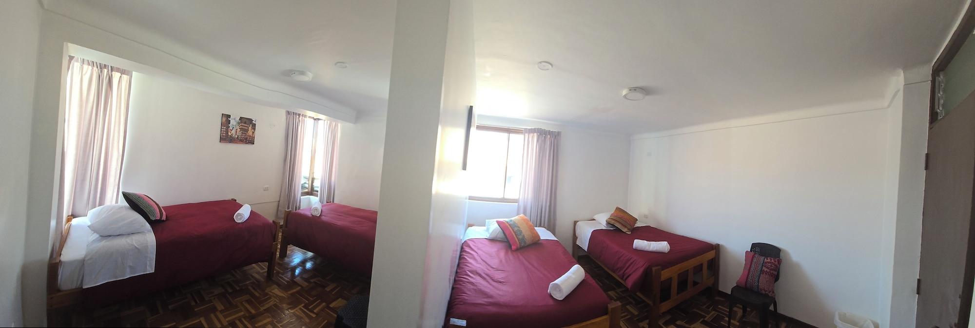 Varios Andes House Cusco