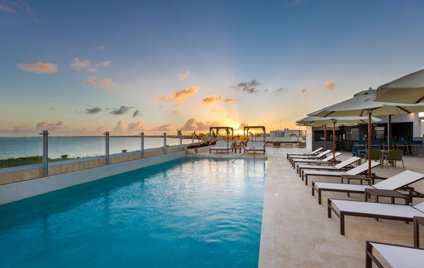 Residence Inn by Marriott Cancun Hotel Zone - Hoteles cerca de Playa Delfines en Cancún