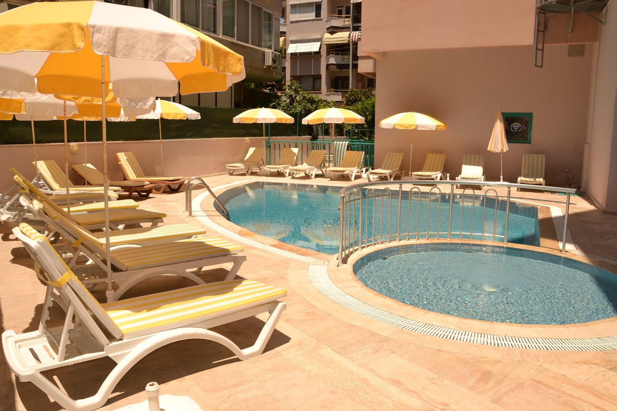 Vista Exterior Elfida Apart Hotel