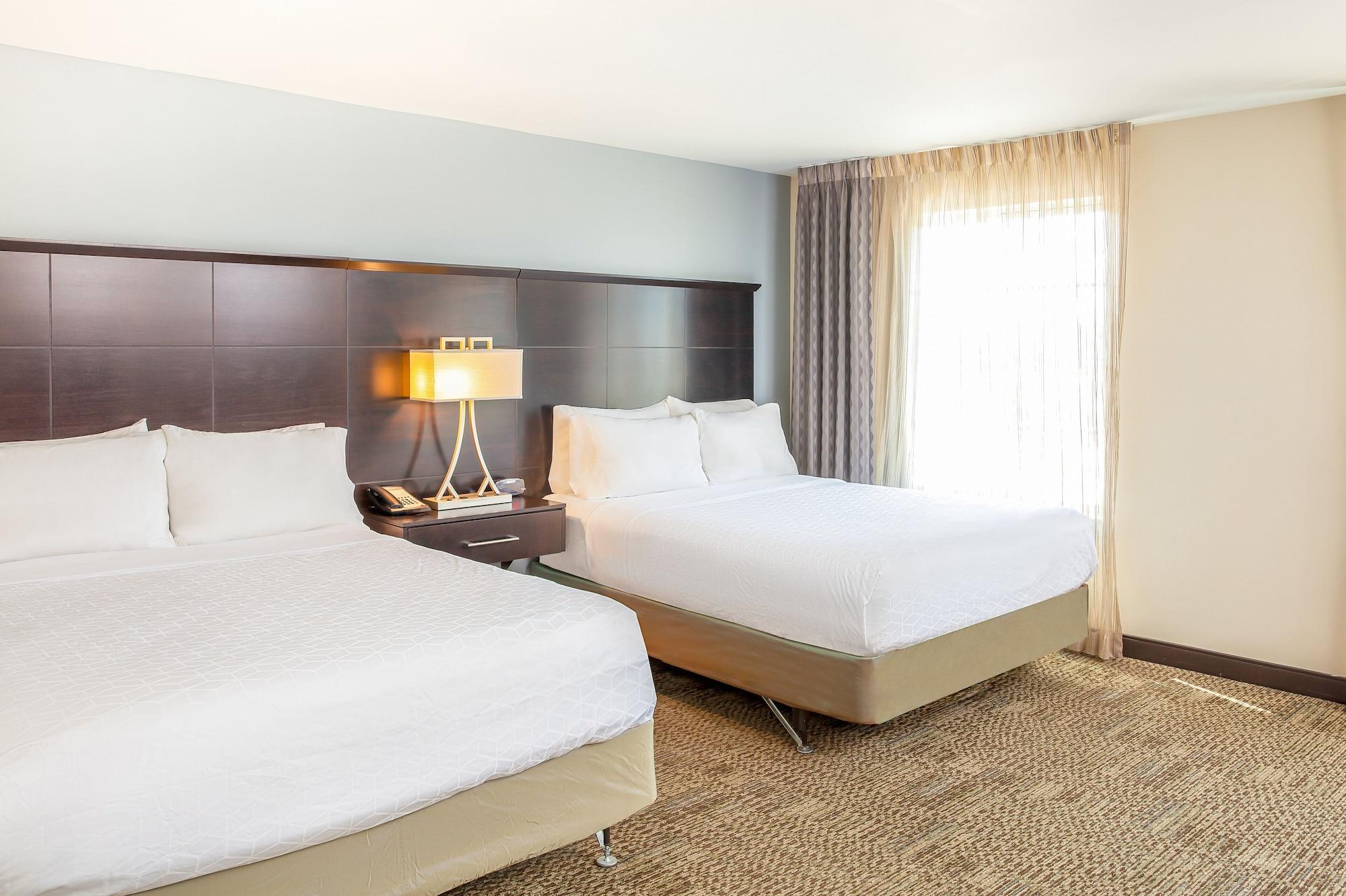 Habitación Staybridge Suites Denver-Central Park by IHG